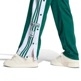Pantalón deportivo Adidas Adibreak de color verde con bandas laterales blancas y botones a presión en los laterales. Cuenta con cintura elástica y el clásico logo de la marca bordado.