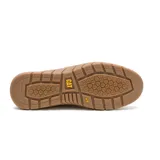 Zapatillas slip-on Caterpillar modelo Flexion, de color tostado con suela de goma marrón y elásticos laterales para un calce cómodo.