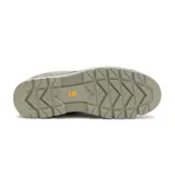Zapatos Caterpillar Estimate Lo para hombre, de cuero nubuck color marrón topo, con cordones, suela chunky de goma y logotipo de la marca grabado en el lateral.
