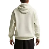 Canguro Nike con capucha y cordones ajustables, color beige. Presenta un diseño gráfico frontal con el logo de la marca bordado y detalle de textura, además de un pequeño logo en el puño de la manga izquierda. Cuenta con un bolsillo frontal tipo canguro.