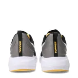 Championes deportivos Topper modelo Stance 3, color negro con detalles en gris y blanco. Presentan una capellada de malla transpirable con refuerzos sintéticos, entresuela blanca y suela de goma en color mostaza.