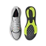 Championes Adidas Supernova + M de hombre color gris con detalles en blanco, negro, naranja y amarillo.