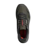 Championes Adidas Terrex Trailrider color verde con detalles en gris y suela negra.