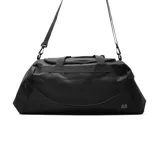 Bolso deportivo tipo duffel bag, color negro, con asas de mano y logo 'AS' en el lateral.