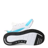 Championes deportivos Topper modelo Squat II, con diseño en color blanco, detalles en celeste y negro. Presentan una estructura de malla transpirable, cordones frontales y suela con tecnología de amortiguación.