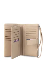 Billetera Lincoln's de mujer en color negro, confeccionada en símil cuero con textura granulada. Presenta un diseño rectangular con cierre de broche, bolsillo frontal con cierre metálico, correa de mano extraíble y logo de la marca grabado en el frente.