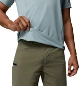 Remera de manga corta técnica Columbia Diamond Peak, color celeste, con tecnologías de enfriamiento y protección solar.