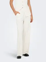 Pantalón wide leg color blanco, de punto con bolsillos delanteros. Confeccionado en tejido elástico con mezcla de poliéster y elastano.