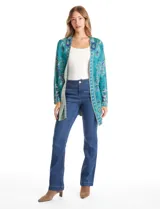 Cardigan abierto de punto, marca Ruby Rd, con diseño estampado de flores y guardas decorativas en los bordes frontales y puños. Presenta mangas largas y una silueta relajada sin botones.