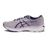 Championes de running Asics Gel Pacemaker 4, color violeta con detalles en lila. Presentan tecnología AmpliFoam en la entresuela para mayor amortiguación y diseño de malla transpirable en la parte superior.