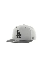 Gorra tipo snapback de los Los Angeles Dodgers, con corona estructurada gris y visera plana con estampado de camuflaje. Presenta el logo del equipo bordado en relieve en el frente y logo de la marca en el lateral.
