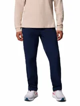 Pantalón chino Columbia de hombre, color azul marino, con tecnología Omni-Shield repelente al agua y manchas, tejido elástico, bolsillos laterales, bolsillo de seguridad con cremallera y trabilla multiusos.