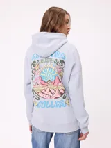 Canguro azul claro con capucha y estampado trasero de un paisaje desértico con montañas, sol y mariposas, con texto "Boundaries Rusty Collide".