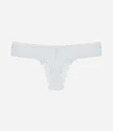 Bombacha bikini hilo de encaje floral blanco, con pequeña moña aplicada en la parte delantera y forro de algodón.