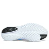 Championes Saucony Kinvara 14 para running, color celeste con detalles en rosa y negro.