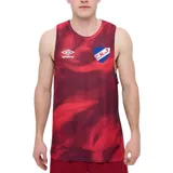 Musculosa deportiva Umbro del Club Nacional de Football, color azul con diseño estampado efecto jaspeado, logo de la marca y escudo del club.