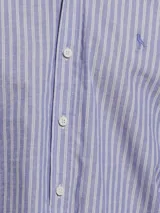 Camisa blanca con diseño de cuadros azules, de manga larga y corte slim fit.