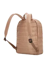 Mochila Terrano Level Up acolchada, de color verde, con diseño urbano y liviano, compartimento principal amplio, bolsillo frontal con cierre y correas regulables.