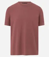 Remera básica de corte slim para hombre, confeccionada en suave algodón peruano con cuello redondo y mangas cortas, de diseño liso.