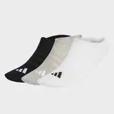 Pack de tres pares de medias invisibles Adidas, confeccionadas en tejido fino y ligero con refuerzo en el arco plantar. Incluye un par negro, uno gris melange y uno blanco, cada uno con el logo de la marca bordado en la puntera.