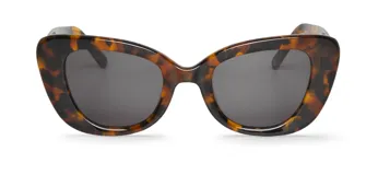 Lentes de sol Mr Boho modelo Caparica, con montura de acetato color carey y lentes grises.