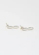 Par de aros tipo caravanas de plata 925, con eslabones rectangulares.