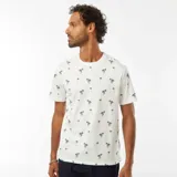 Camiseta blanca de manga corta con estampado de palmeras en azul marino.