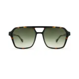 Lentes de sol Vulk modelo Ombuxe, con marco cuadrado de acetato color carey y lentes degradadas en tonos de verde.