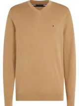 Sweater color tostado de tejido de punto con cuello en V y logo bordado en el pecho.