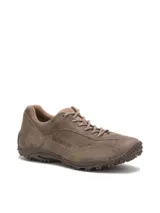 Zapatillas Caterpillar modelo Riff 2 para hombre, color marrón, confeccionadas en cuero con suela de goma duradera y diseño de tracción.