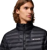 Campera puffer Columbia Corelite Down Jacket Omni-Shield de color negro, con diseño acolchado horizontal, cuello alto y cierre frontal completo. Cuenta con el logotipo de la marca bordado en el pecho.