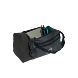 Bolso deportivo Adidas Mercedes AMG Petronas Formula One Team, color gris con detalles en negro y turquesa. Cuenta con múltiples bolsillos con cierre, correas acolchadas ajustables para hombros y correa ajustable con hebilla para el pecho.