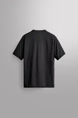 Camiseta de entrenamiento regular fit de Zara Athleticz, color lila, confeccionada en tejido técnico fluido y ligero con cuello redondo y manga corta ranglán.