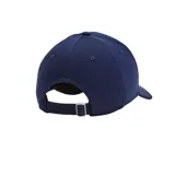 Gorra Under Armour negra con logo blanco bordado en el frente.