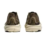 Championes de running Hoka Mach 6, color verde oliva con entresuela en tono crema. Presentan un diseño de malla técnica transpirable y logo de la marca en el lateral.