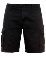 Bermuda cargo azul con bolsillos laterales y traseros con solapa.