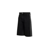 Bermuda de denim Adidas modelo Firebird Adicolor en color negro, con diseño de pernera ancha y las clásicas tres tiras de la marca a los lados.