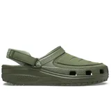 Zuecos Crocs Yukon Vista II color verde militar, con parte superior de piel sintética, detalles de costuras y correa ajustable en el talón con cierre de velcro.
