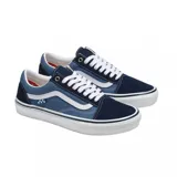 Championes Vans modelo Skate Old Skool, con diseño de paneles en tonos azul marino y azul claro. Presentan la clásica banda lateral blanca, cordones blancos y suela de goma vulcanizada con refuerzo.