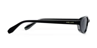 Lentes de sol con montura ovalada de color negro y cristales oscuros polarizados, con diseño minimalista y contemporáneo.
