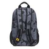 Mochila Caterpillar modelo Benson, color negro y gris, con estampado de camuflaje geométrico acolchado. Presenta un compartimento principal con bolsillo acolchado para laptop de 15.6", bolsillo frontal con organizador y bolsillos laterales de malla.