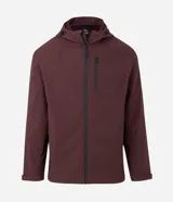 Campera deportiva Get Over de hombre, color bordó, con capucha ajustable, cierre frontal y bolsillos con cremallera. Confeccionada en tejido técnico resistente al agua.