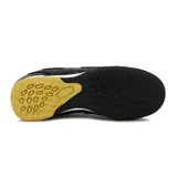 Championes de fútbol Diadora Barrica Futbol TF, color negro con detalles dorados.