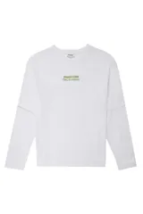Remera de manga larga color blanco con cuello redondo y diseño de doble capa en las mangas. Presenta un estampado pequeño en el pecho con la frase 'Napoli 1990 Ciao, ci vediamo' en color verde.