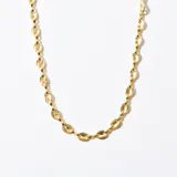 Collar dorado con eslabones tipo granos de café.