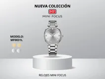 Reloj de pulsera Mini Focus modelo MF0031L, con movimiento de cuarzo japonés, caja de aleación de zinc plateada con detalles de strass, diámetro de 3.5cm y espesor de 5mm. La malla es de acero plateado con cierre plegable y 17cm de largo. Resistente al agua 3ATM.