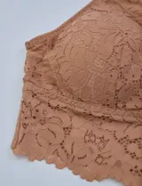 Pack de dos bralettes de encaje, marca Jessica Simpson. Uno color rosado y otro color azul.