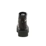 Bota de cuero negro con diseño tipo Chelsea, plataforma alta dentada y cierre lateral metálico con logo de la marca visible en el lateral.