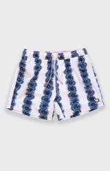 Short de baño blanco con estampado de flores azules, cintura elástica con cordón ajustable, bolsillos laterales y trasero con cierre, y logo bordado en la pierna.