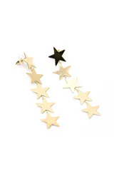 Par de aros colgantes dorados formados por una tira de estrellas articuladas en cascada con cierre de presión a rosca.